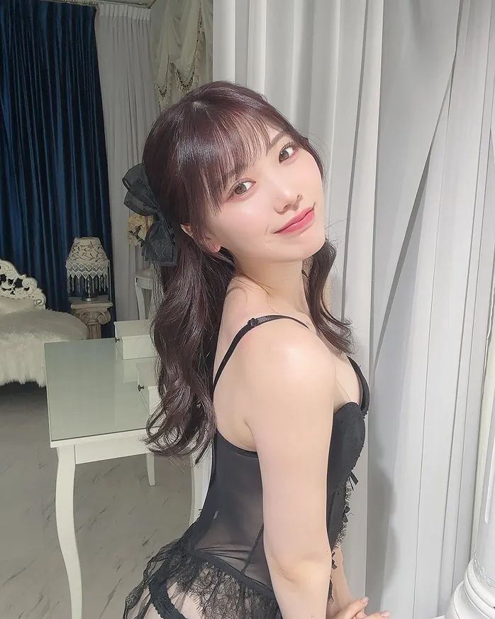 Ishikawa Mio นักแสดง